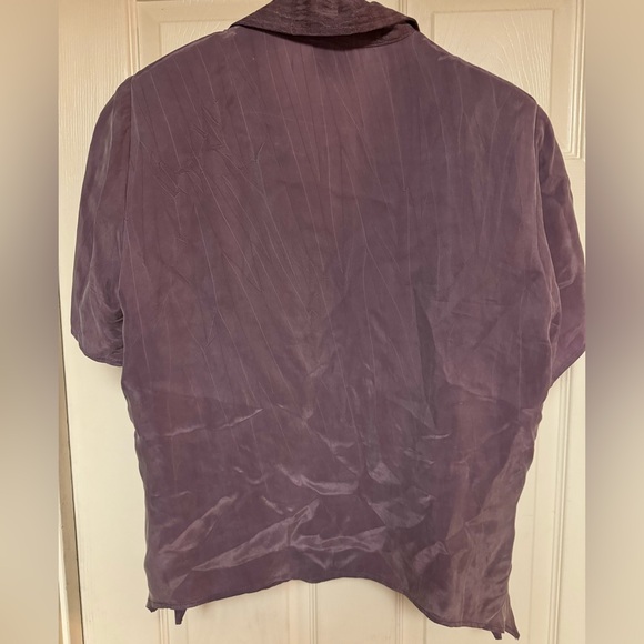 Women’s size 8 Rabbit Rabbit Rabbit blouse. Mauve. Has shoulder pads! - Picture 4 of 4